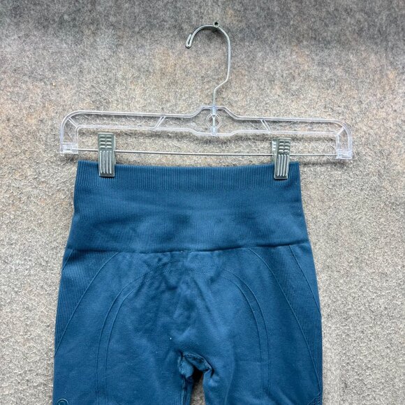 Lululemon Leggings Women 0 Blue Seamless Wunder Under Crop High Rise Textured - Picture 3 of 9